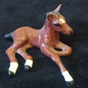 Hagen Renaker Laying Foal